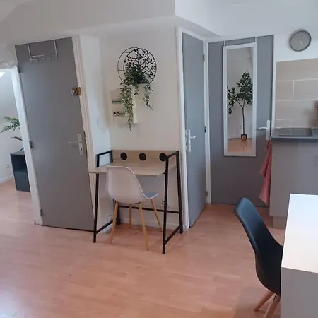 Le Richelieu 3 Chez Adrien Apartment Saint-Quentin  Exterior photo